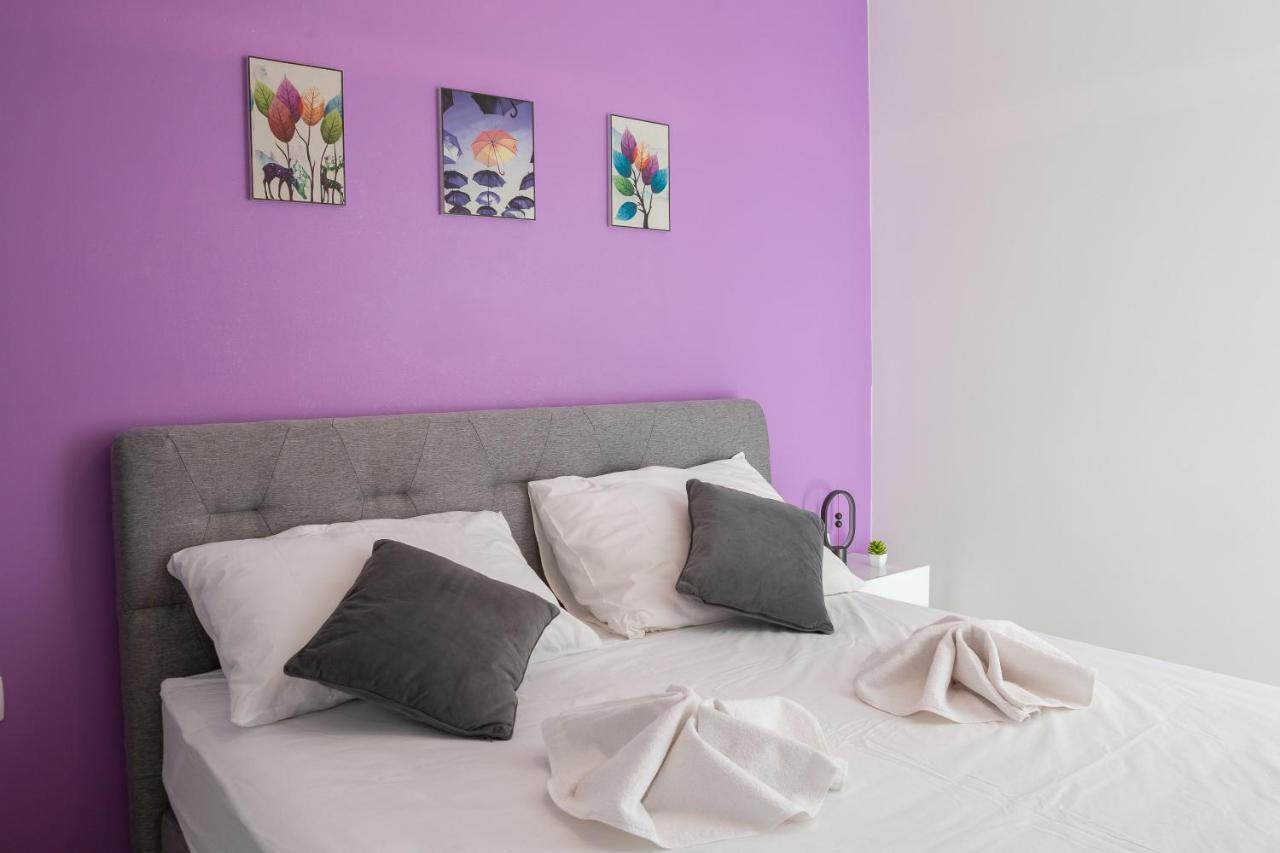 Apartment Alegria In Okrug With Heated Pool, Sea View, Jacuzzi, Wifi Trogir Exterior foto